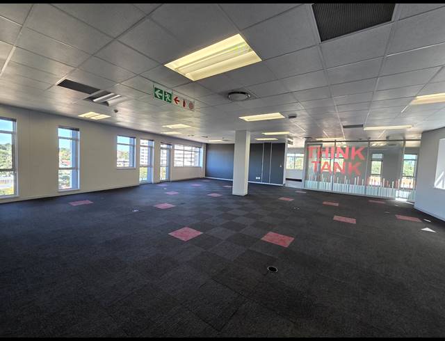 421M² OFFICE TO LET IN SANDTON CENTRAL